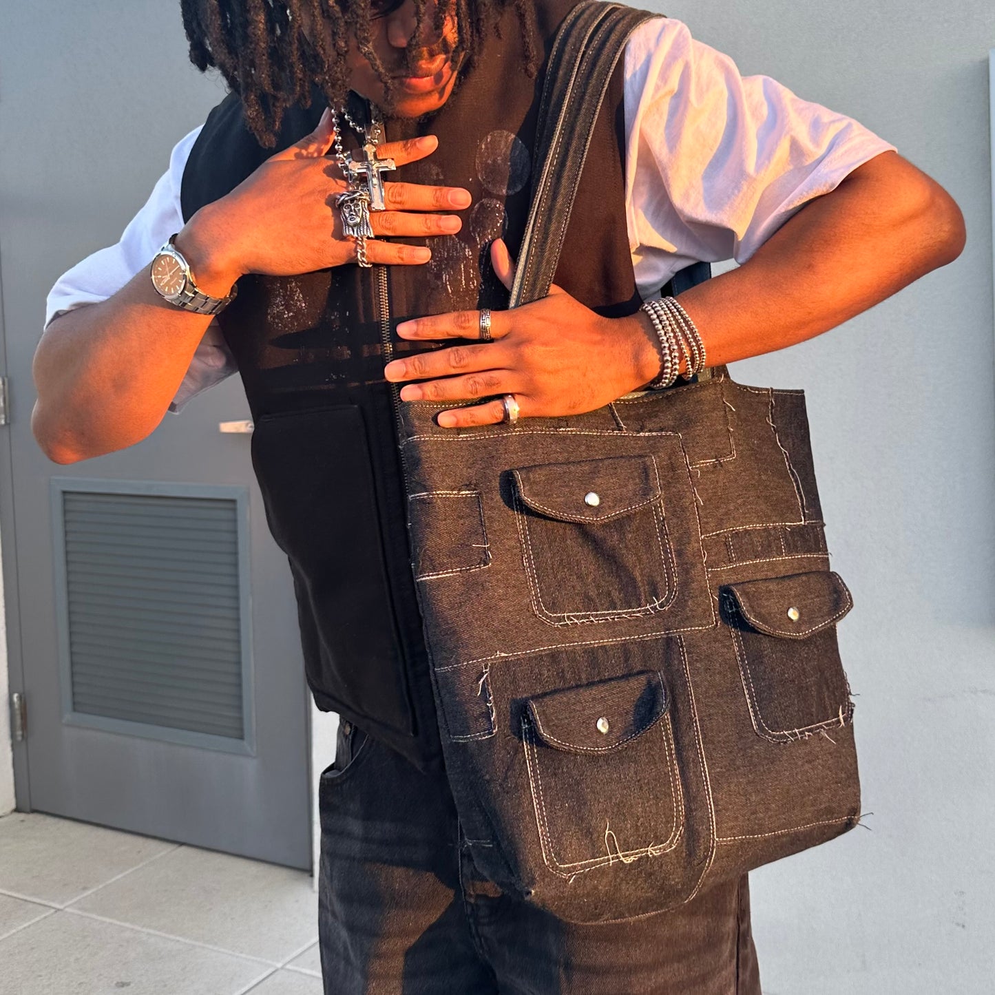 REVERSIBLE DENIM TOTE BAG